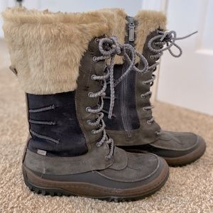 Merrell tall snow boots size 8